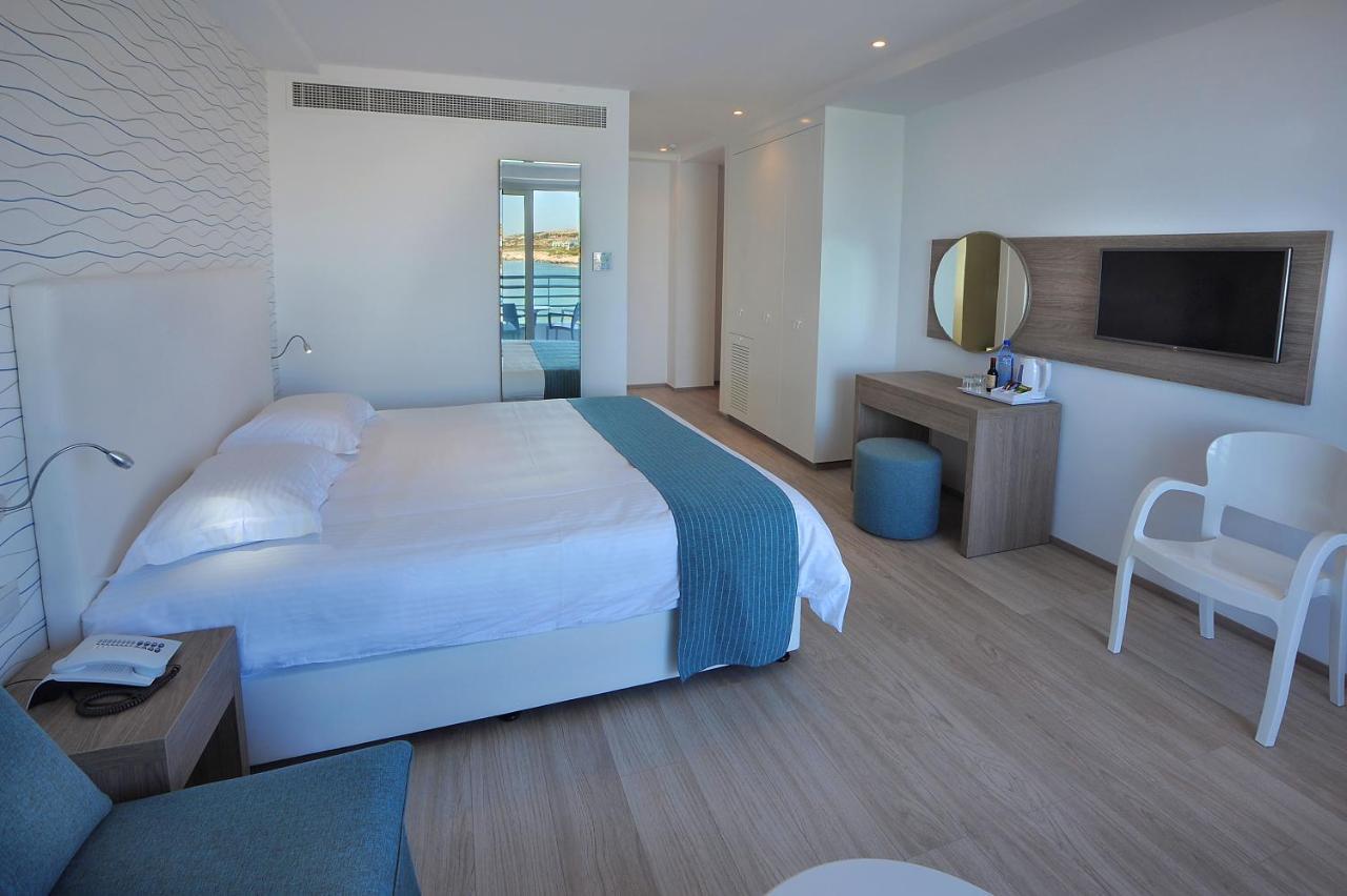 Okeanos Beach Boutique Hotel Agia Napa Exterior foto