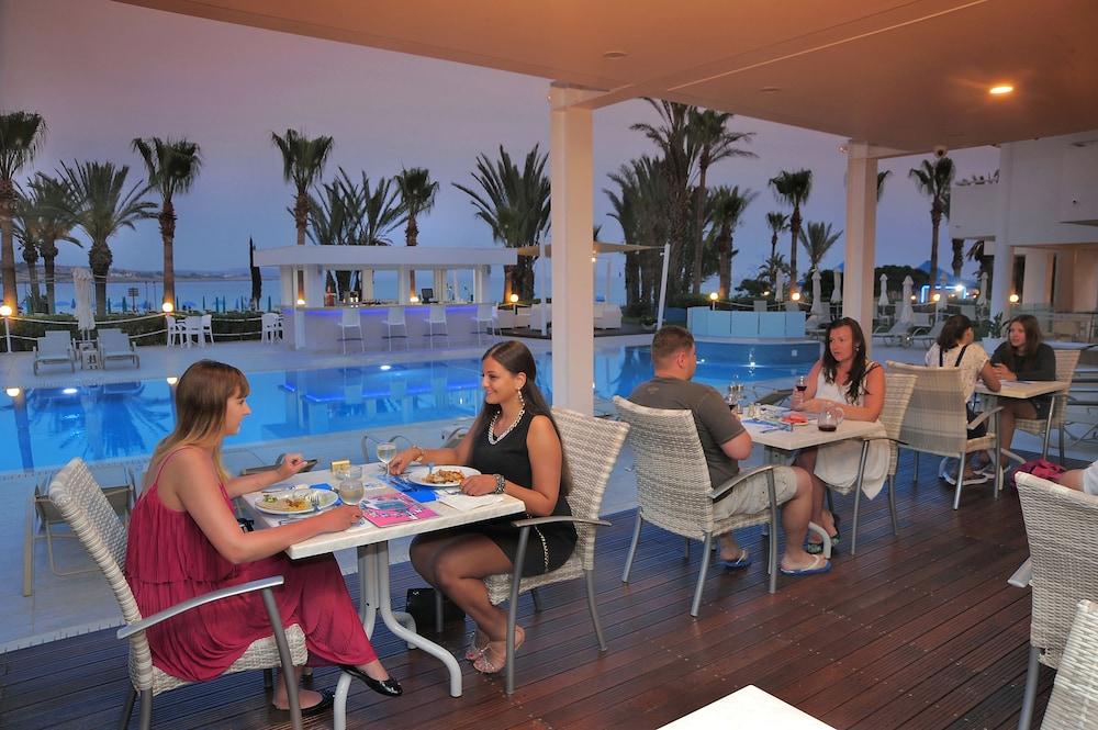 Okeanos Beach Boutique Hotel Agia Napa Exterior foto