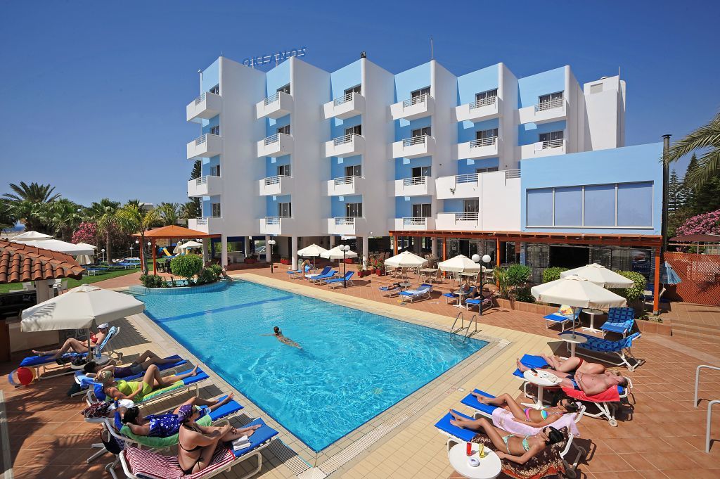 Okeanos Beach Boutique Hotel Agia Napa Exterior foto