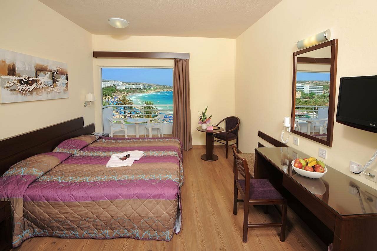 Okeanos Beach Boutique Hotel Agia Napa Exterior foto